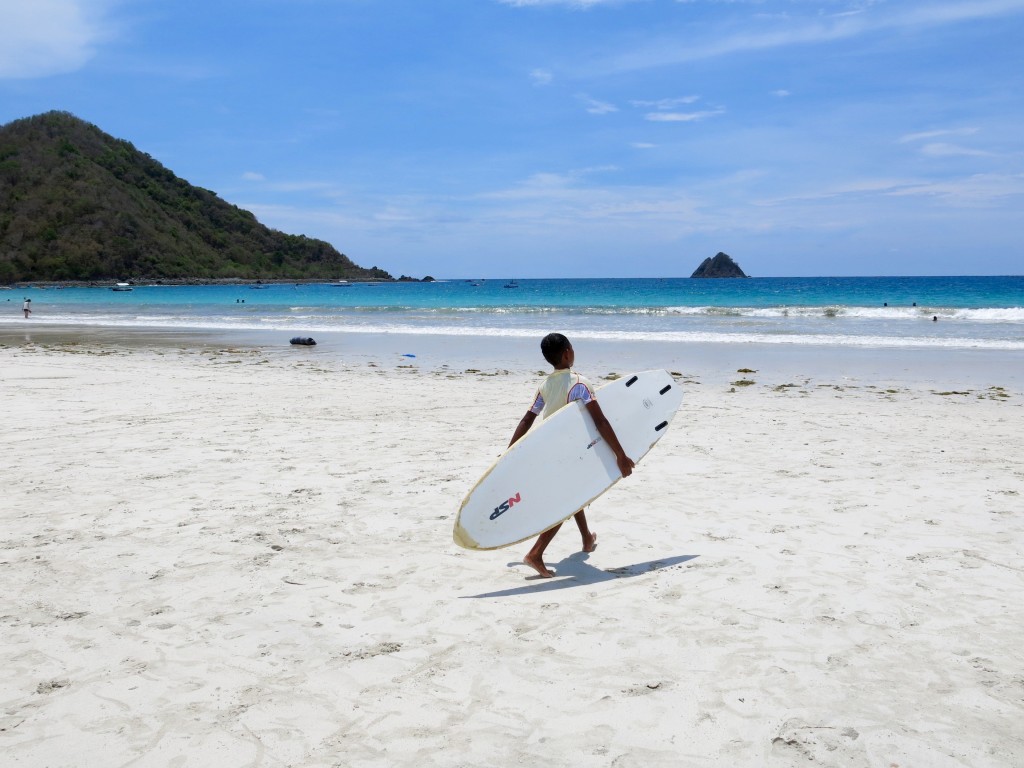 selonk belenak_young surfer